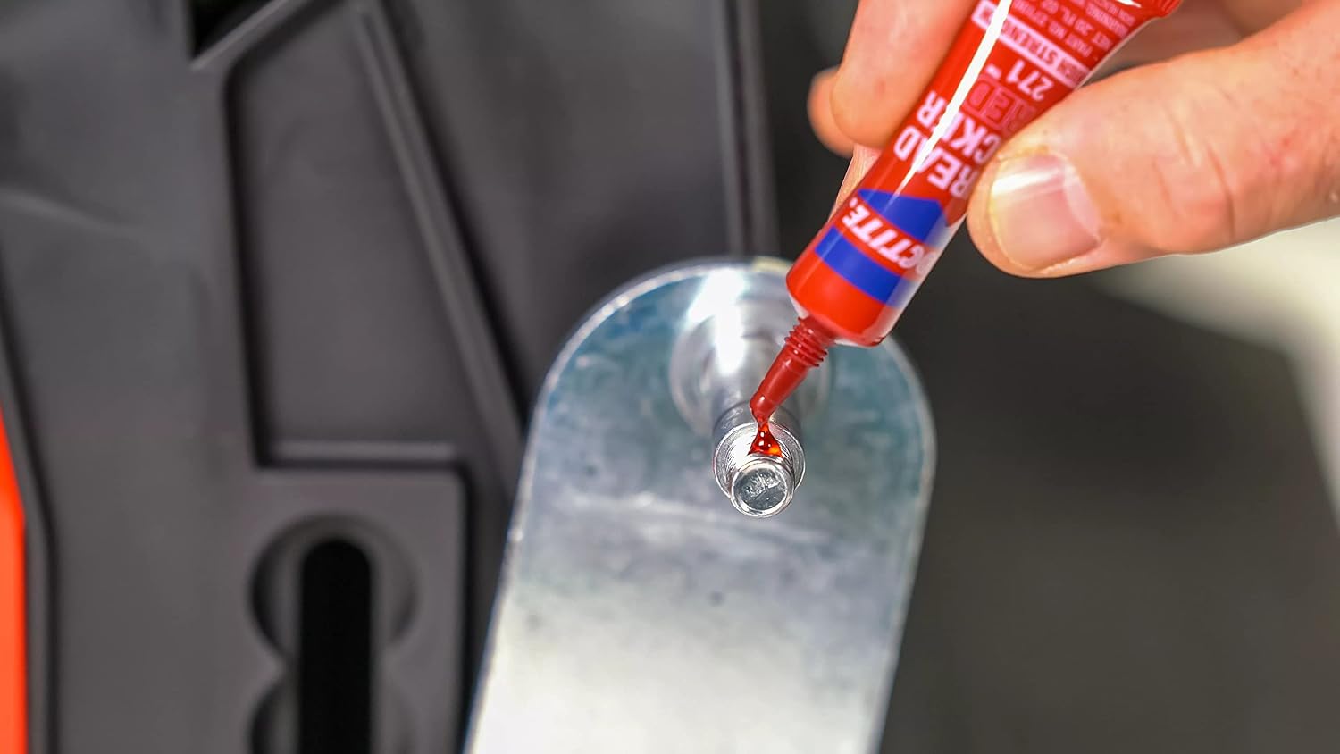 Loctite Threadlocker Red 271 locks, seals threaded fasteners permanently, prevent loosening from vibration, great for engines, machinery, vehicles for valve covers, water pumps, and alternators, 6ml